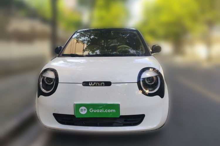 Used CHANGAN NEVO Lumin 2023 301km Honey Dew Edition Front