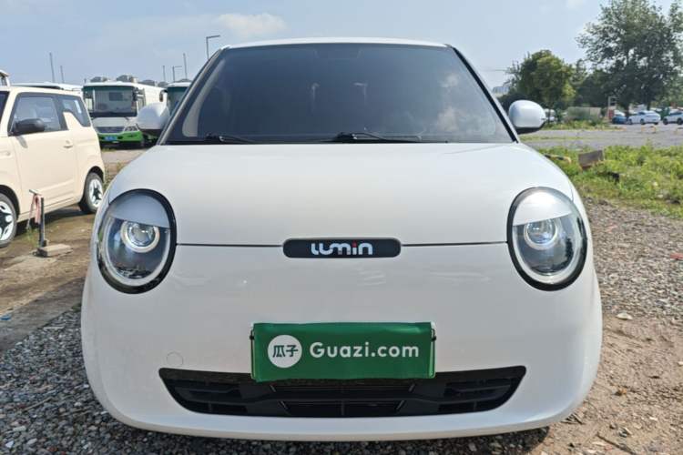Used CHANGAN NEVO Lumin 2023 205km Xiangqin Version Front