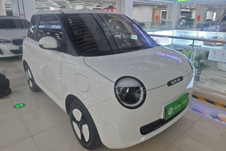 Used CHANGAN NEVO Lumin 2023 205km Xiangqin Version Front Right 45 Deg