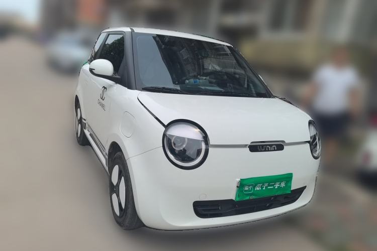 Used CHANGAN NEVO Lumin 2023 205km Xiangqin Version Front Right 45 Deg