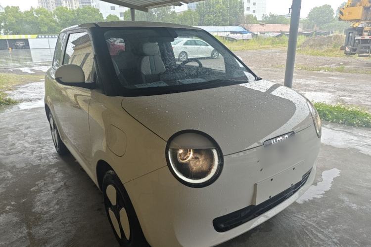 Used CHANGAN NEVO Lumin 2023 301km Honey Dew Edition Front Right 45 Deg