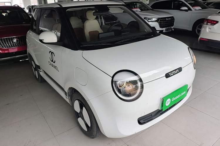 Used CHANGAN NEVO Lumin 2023 205km Xiangqin Version Front Right 45 Deg