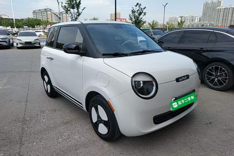 Used CHANGAN NEVO Lumin 2023 205km Xiangqin Version Front Right 45 Deg