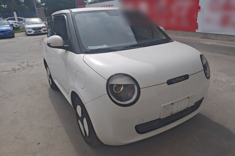 Used CHANGAN NEVO Lumin 2023 301km Honey Dew Edition Front Right 45 Deg