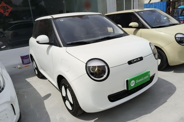 Used CHANGAN NEVO Lumin 2023 205km Xiangqin Version Front Right 45 Deg