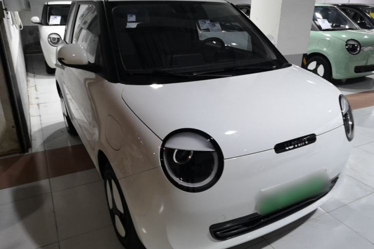 Used CHANGAN NEVO Lumin 2023 205km Xiangqin Version Front Right 45 Deg
