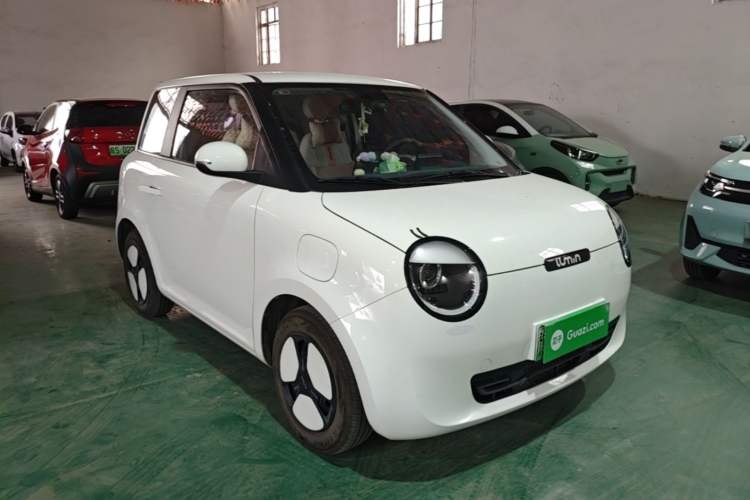 Used CHANGAN NEVO Lumin 2023 205km Xiangqin Version Front Right 45 Deg