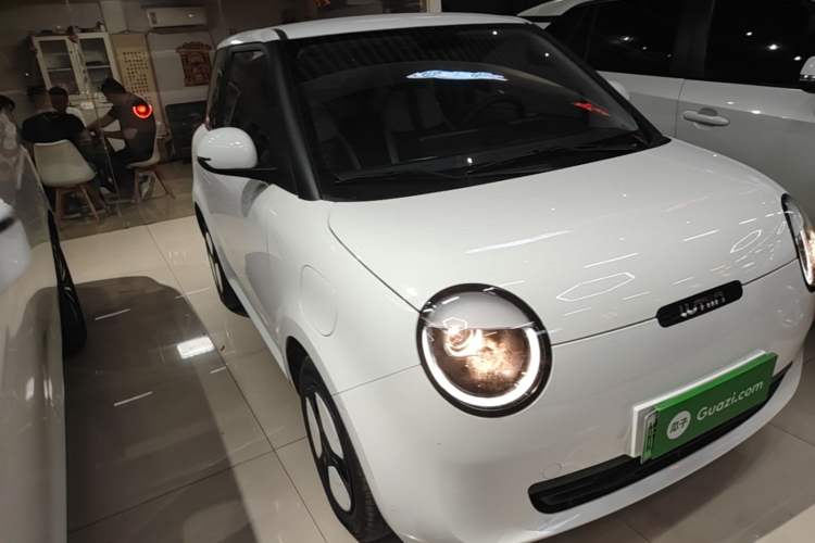 Used CHANGAN NEVO Lumin 2023 205km Xiangqin Version Front Right 45 Deg