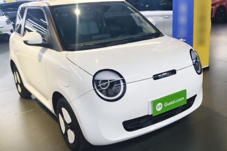 Used CHANGAN NEVO Lumin 2023 301km Honey Dew Edition Front Right 45 Deg