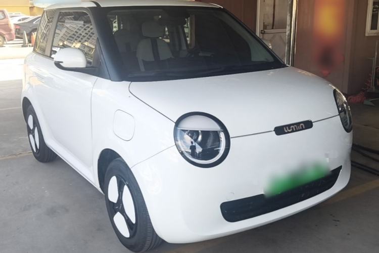 Used CHANGAN NEVO Lumin 2023 205km Xiangqin Version Front Right 45 Deg