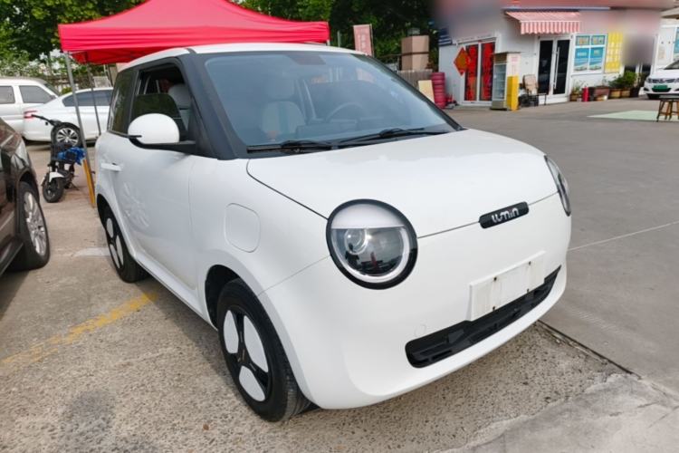 Used CHANGAN NEVO Lumin 2023 301km Honey Dew Edition Front Right 45 Deg