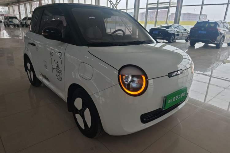 Used CHANGAN NEVO Lumin 2023 205km Xiangqin Version Front Right 45 Deg