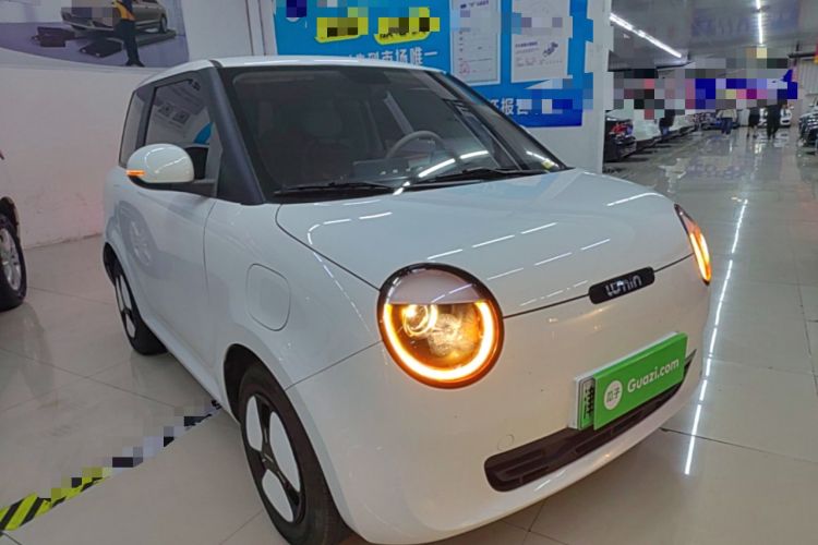 Used CHANGAN NEVO Lumin 2023 301km Honey Dew Edition Front Right 45 Deg