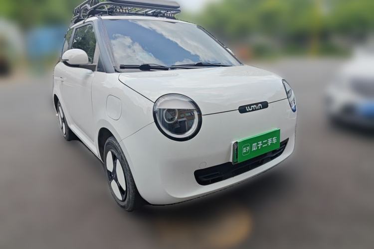 Used CHANGAN NEVO Lumin 2023 205km Xiangqin Version Front Right 45 Deg