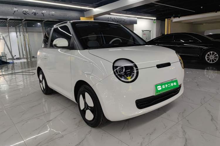 Used CHANGAN NEVO Lumin 2023 205km Xiangqin Version Front Right 45 Deg