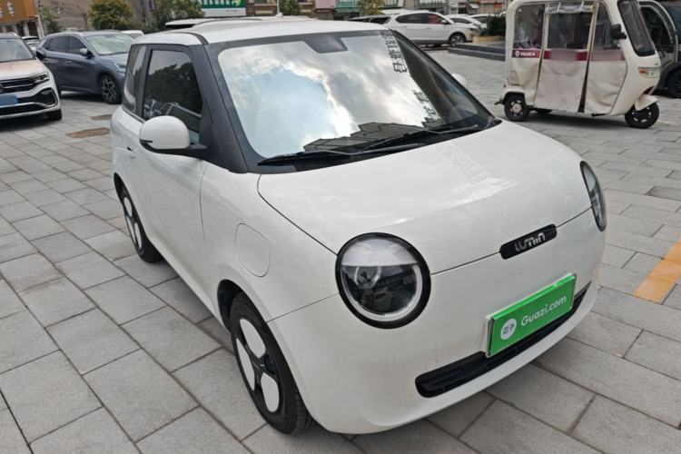 Used CHANGAN NEVO Lumin 2023 205km Xiangqin Version Front Right 45 Deg