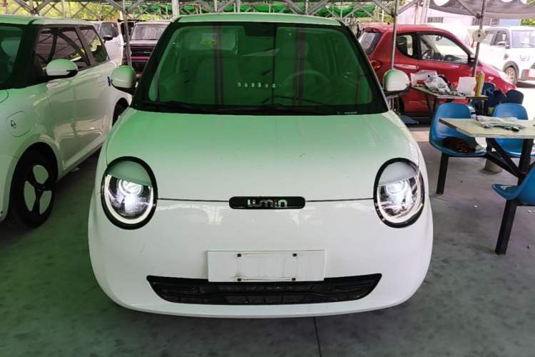 Used CHANGAN NEVO Lumin 2023 205km Xiangqin Version Front