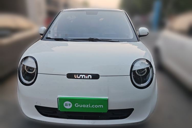 Used CHANGAN NEVO Lumin 2023 205km Xiangqin Version Front