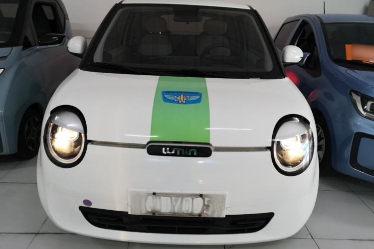 Used CHANGAN NEVO Lumin 2023 205km Xiangqin Version Front