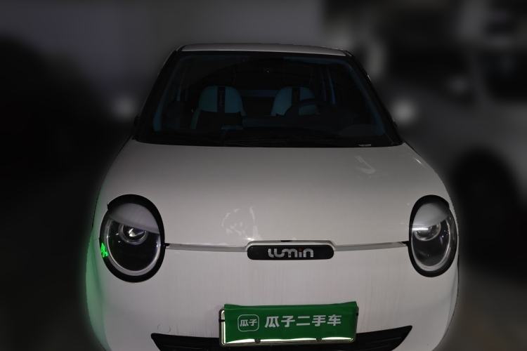 Used CHANGAN NEVO Lumin 2023 205km Xiangqin Version Front