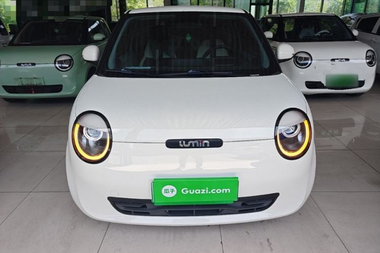 Used CHANGAN NEVO Lumin 2023 205km Xiangqin Version Front