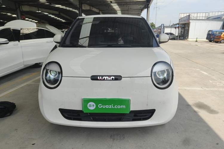 Used CHANGAN NEVO Lumin 2023 205km Xiangqin Version Front