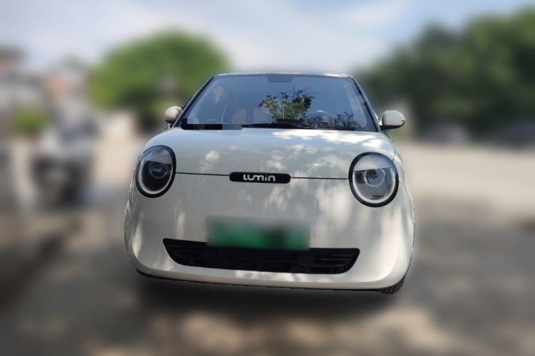 Used CHANGAN NEVO Lumin 2023 301km Honey Dew Edition Front