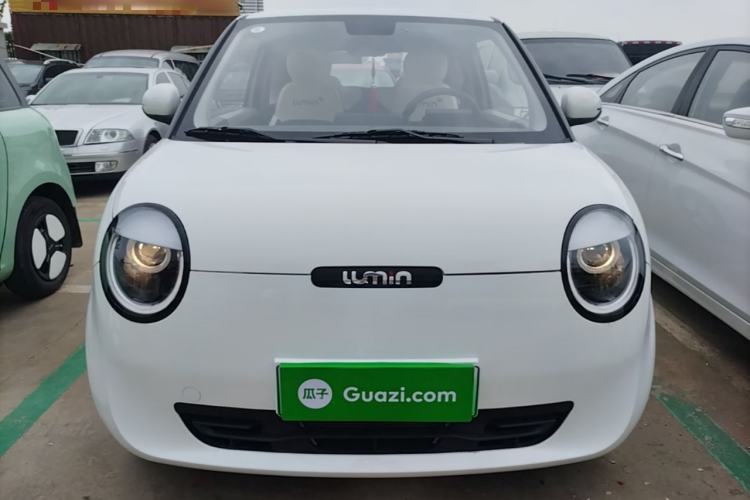 Used CHANGAN NEVO Lumin 2023 205km Xiangqin Version Front