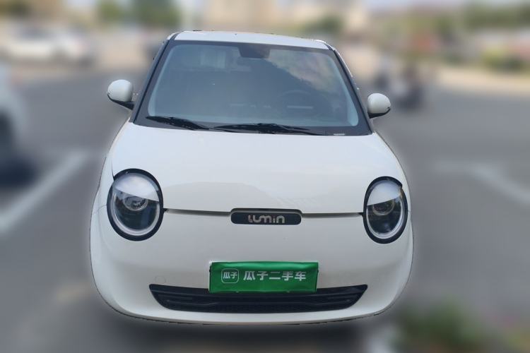 Used CHANGAN NEVO Lumin 2023 301km Honey Dew Edition Front
