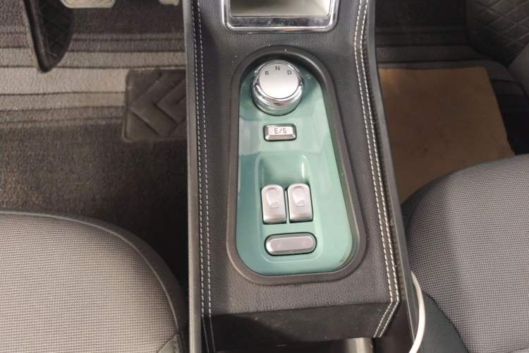 Used CHANGAN NEVO Lumin 2023 205km Xiangqin Version Gear Lever