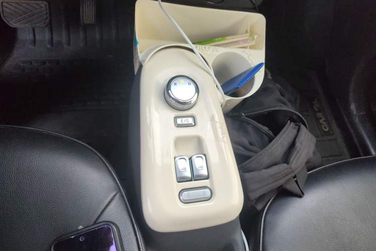 Used CHANGAN NEVO Lumin 2023 205km Xiangqin Version Gear Lever