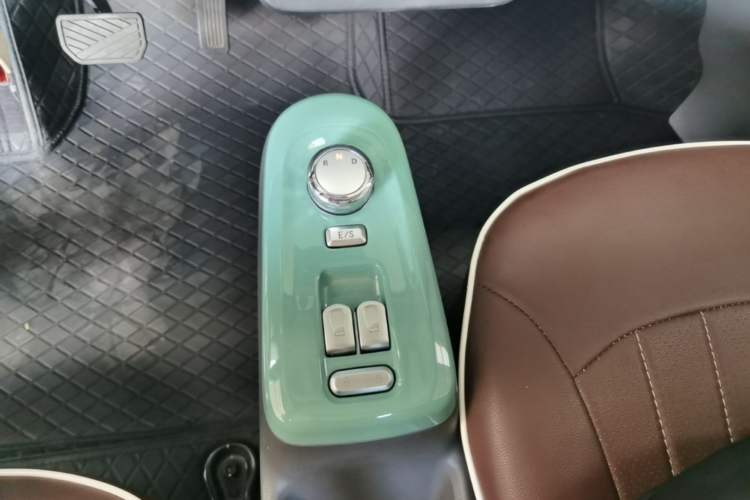 Used CHANGAN NEVO Lumin 2023 205km Xiangqin Version Gear Lever