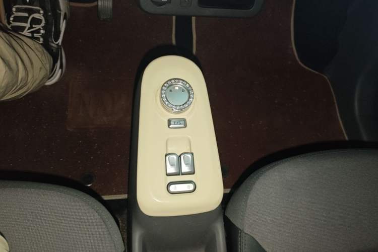Used CHANGAN NEVO Lumin 2023 205km Xiangqin Version Gear Lever