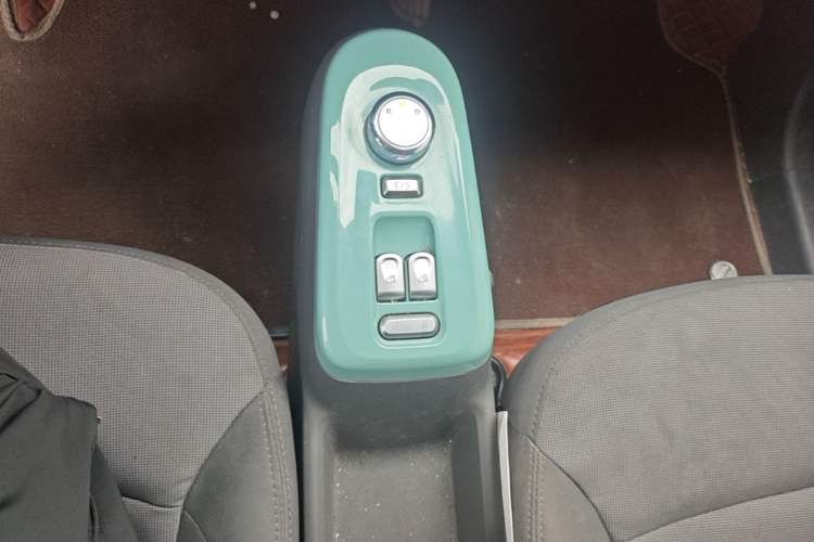 Used CHANGAN NEVO Lumin 2023 205km Xiangqin Version Gear Lever
