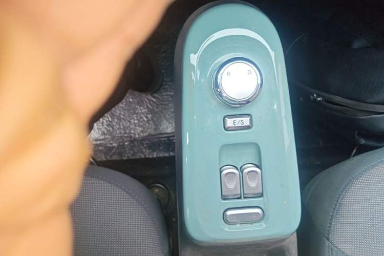 Used CHANGAN NEVO Lumin 2023 205km Xiangqin Version Gear Lever