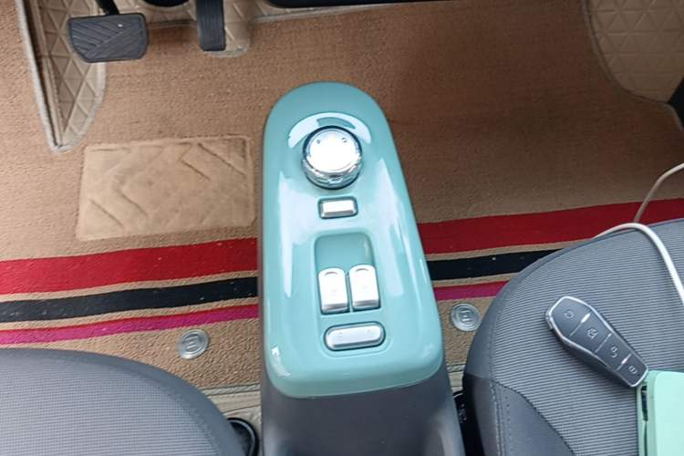 Used CHANGAN NEVO Lumin 2023 205km Xiangqin Version Gear Lever