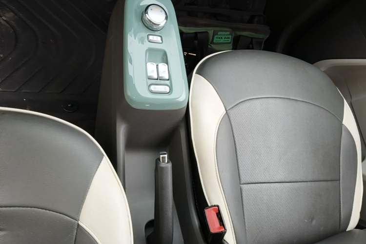 Used CHANGAN NEVO Lumin 2023 205km Xiangqin Version Gear Lever