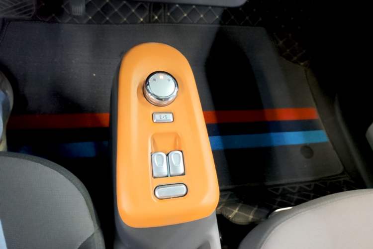 Used CHANGAN NEVO Lumin 2023 205km Xiangqin Version Gear Lever