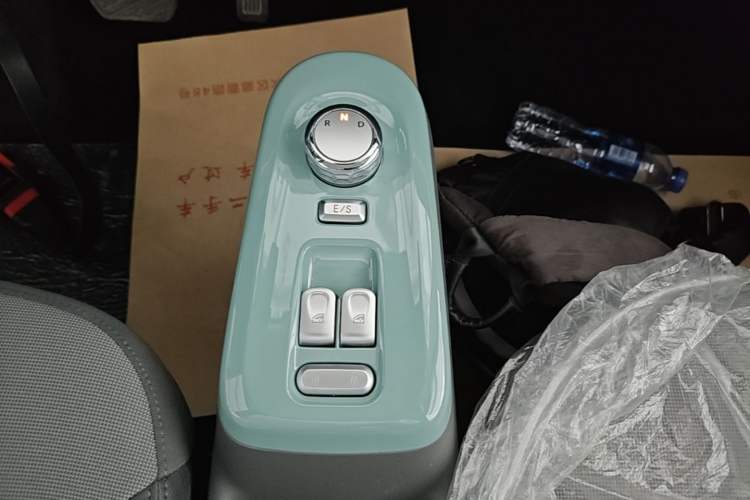 Used CHANGAN NEVO Lumin 2023 205km Xiangqin Version Gear Lever