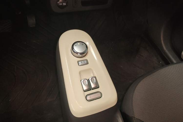 Used CHANGAN NEVO Lumin 2023 205km Xiangqin Version Gear Lever