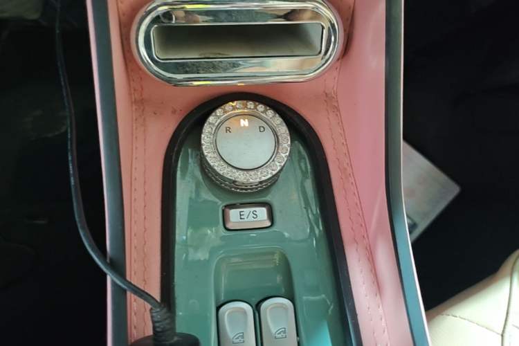 Used CHANGAN NEVO Lumin 2023 205km Xiangqin Version Gear Lever