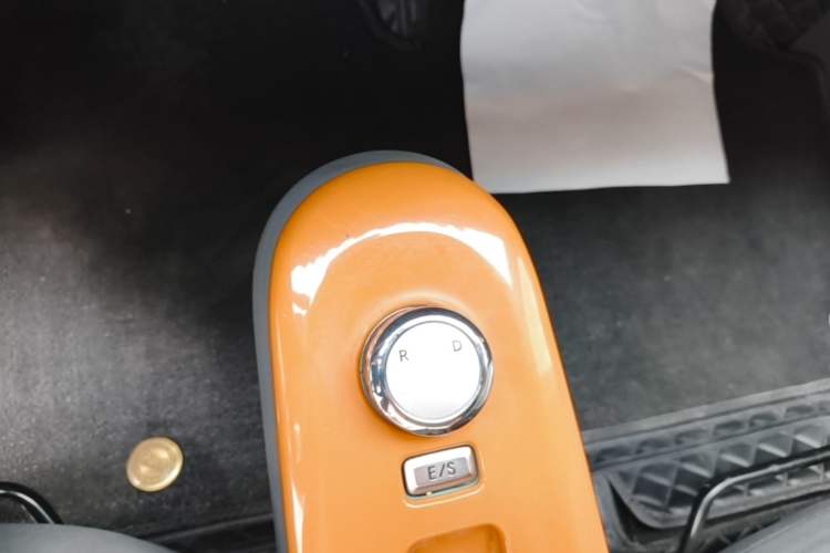 Used CHANGAN NEVO Lumin 2023 205km Xiangqin Version Gear Lever