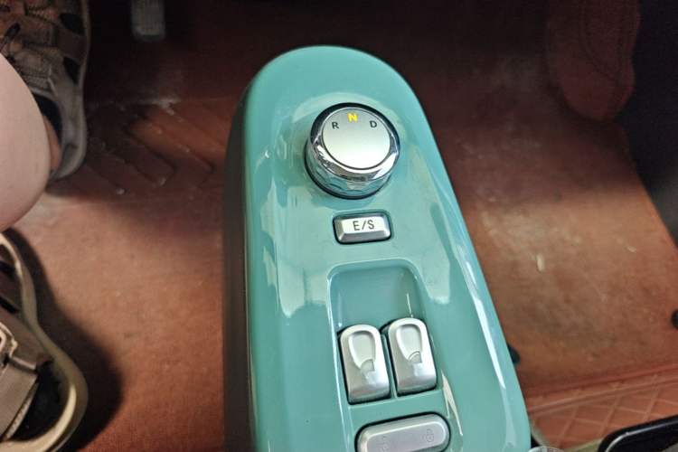 Used CHANGAN NEVO Lumin 2023 205km Xiangqin Version Gear Lever