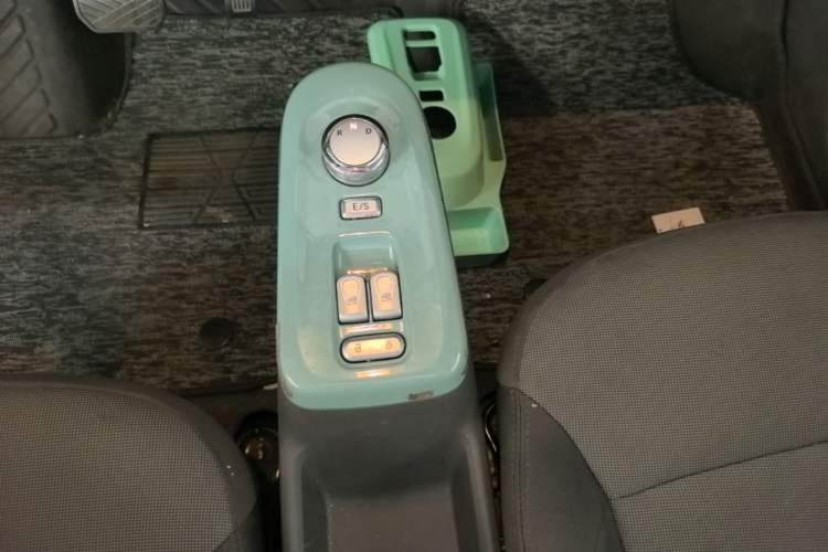 Used CHANGAN NEVO Lumin 2023 205km Xiangqin Version Gear Lever