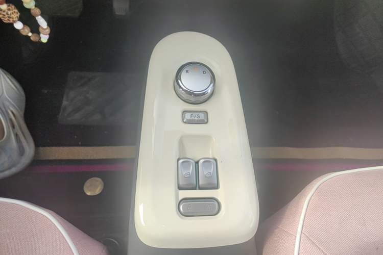 Used CHANGAN NEVO Lumin 2023 205km Xiangqin Version Gear Lever