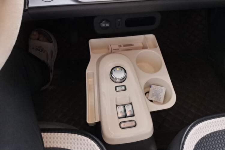 Used CHANGAN NEVO Lumin 2023 205km Xiangqin Version Gear Lever