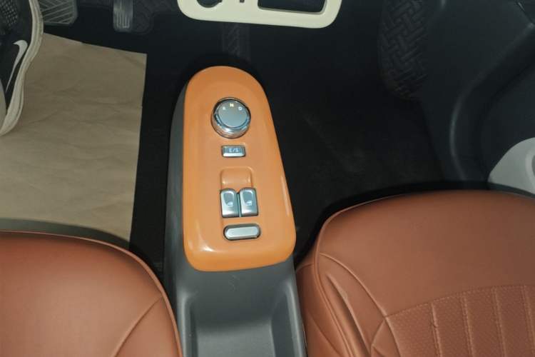 Used CHANGAN NEVO Lumin 2023 205km Xiangqin Version Gear Lever