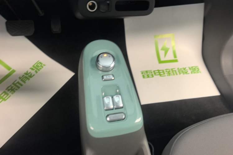 Used CHANGAN NEVO Lumin 2023 205km Xiangqin Version Gear Lever