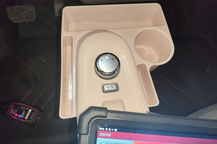 Used CHANGAN NEVO Lumin 2023 205km Xiangqin Version Gear Lever
