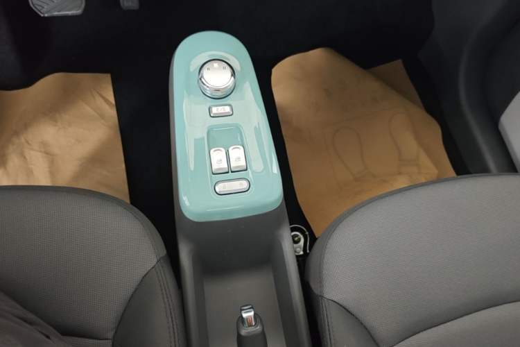 Used CHANGAN NEVO Lumin 2023 205km Xiangqin Version Gear Lever